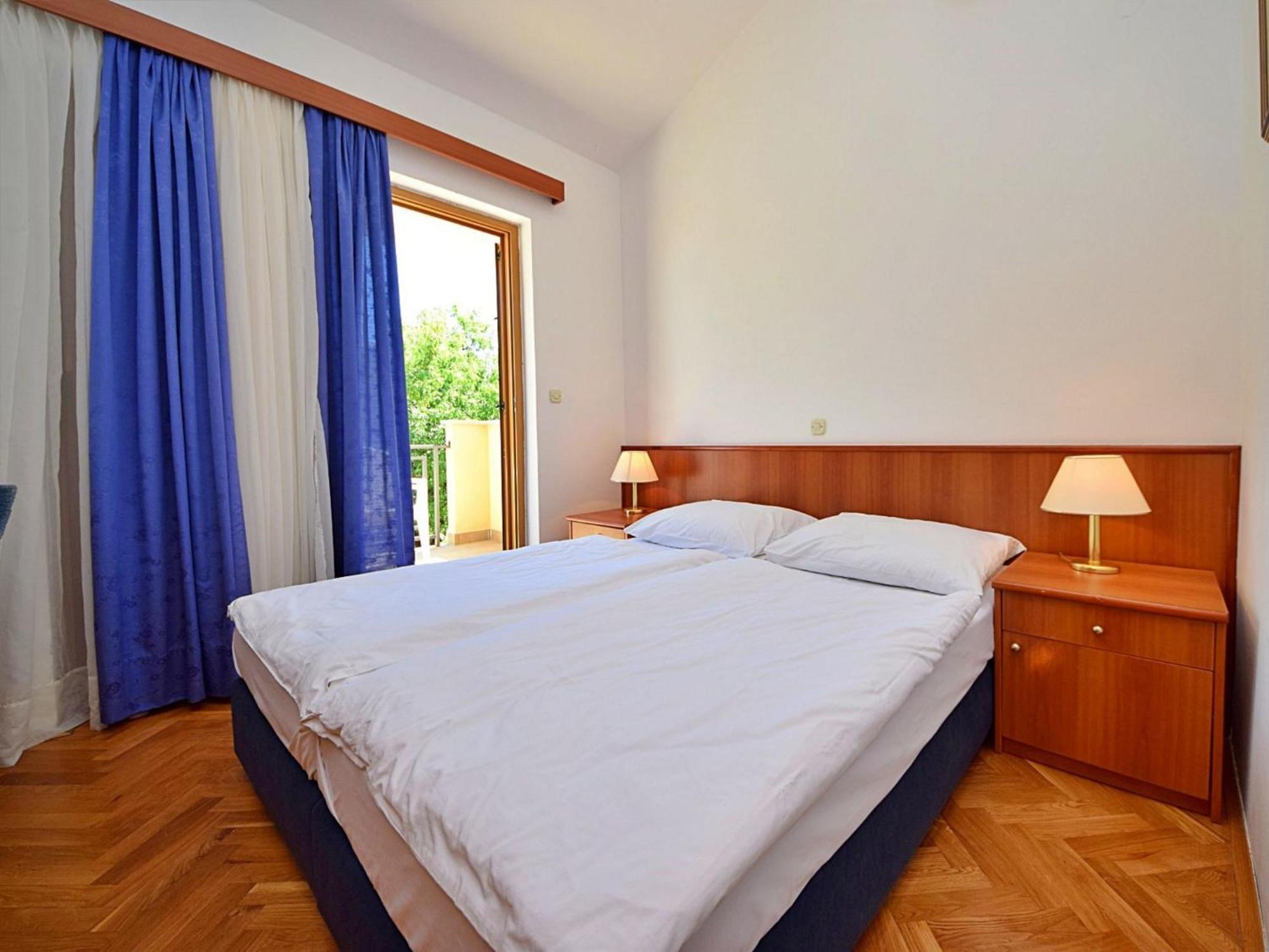 Apartment Meridiana-4 By Interhome Оребич Экстерьер фото
